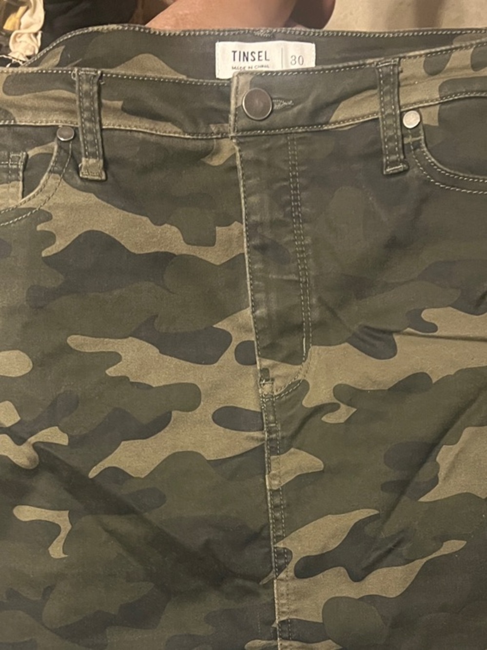 Tinsel Green & Black Camo Mini Skirt, NWOT size 30
